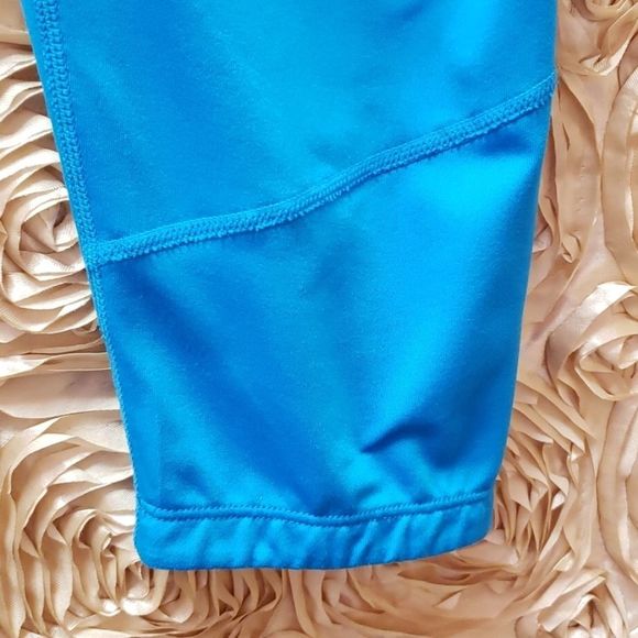 2/$40 RYU 💙Blue 3/4 Length Leggings/Yoga Pants - Picture 7 of 9